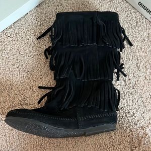 Never been worn!!! Still in box! Minnetonka boots - black, slip on